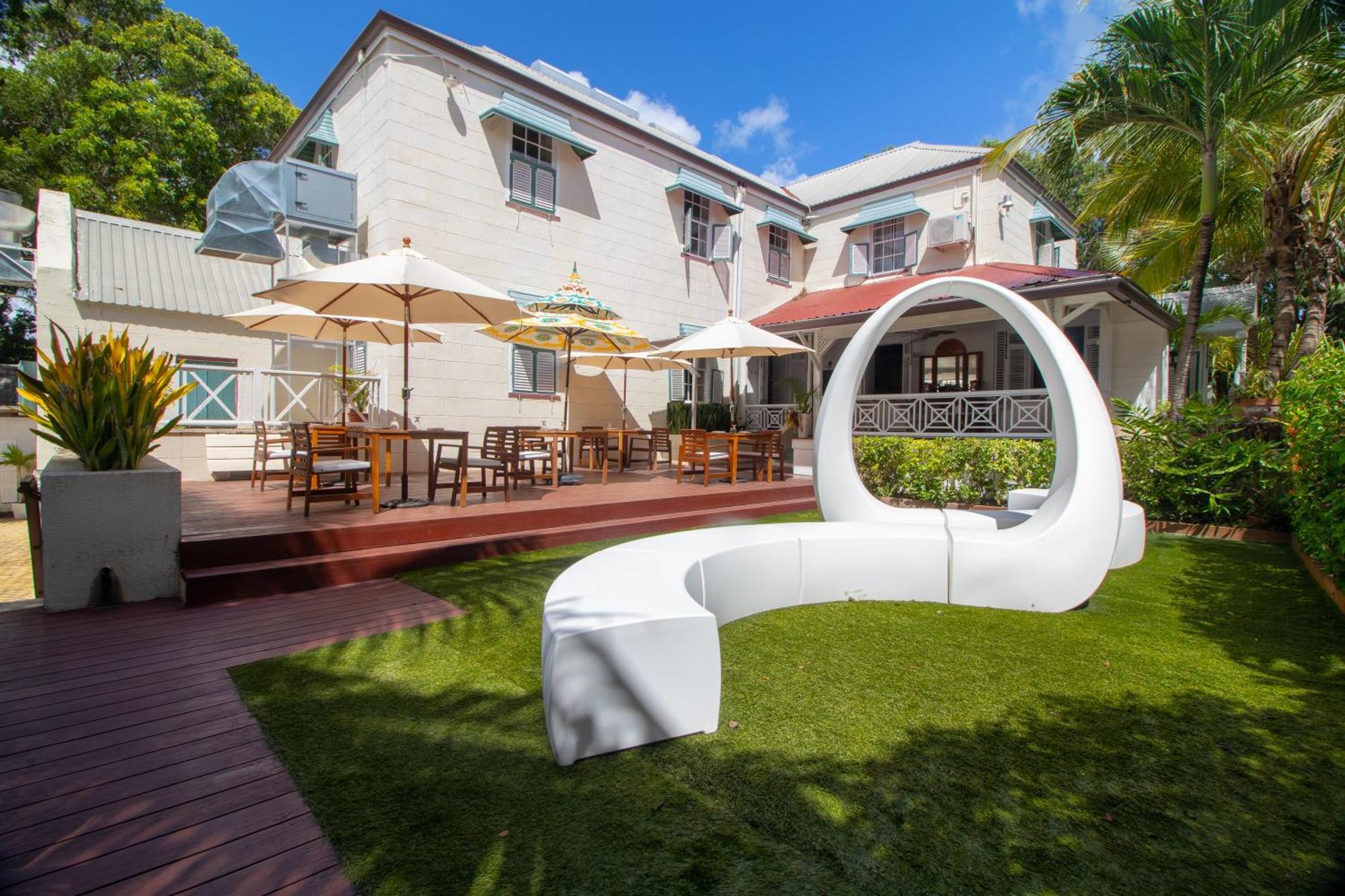 Sweetfield Manor Hotel Bridgetown Exterior photo